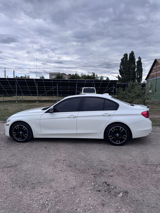 BMW 3 Series 2014 VIN WBA3C1C54EK111760 фото оголошення 3 з 8