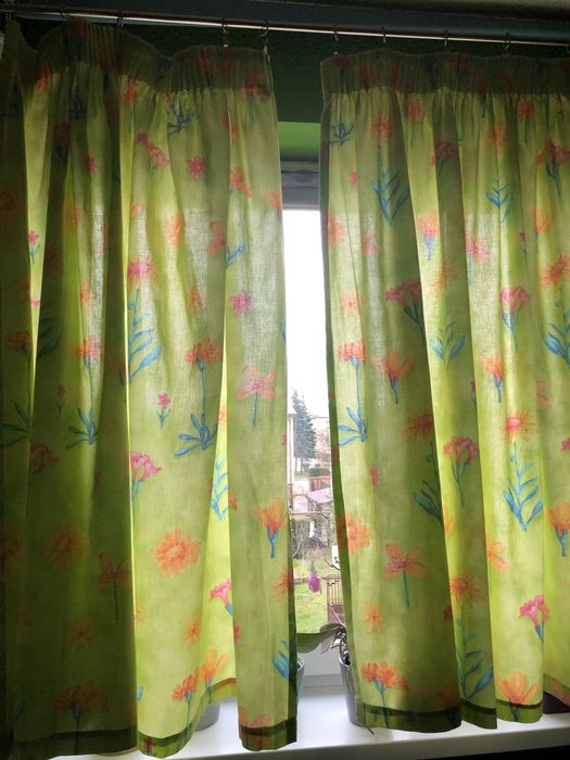 Śliczne zasłony w wiosennych kolorach