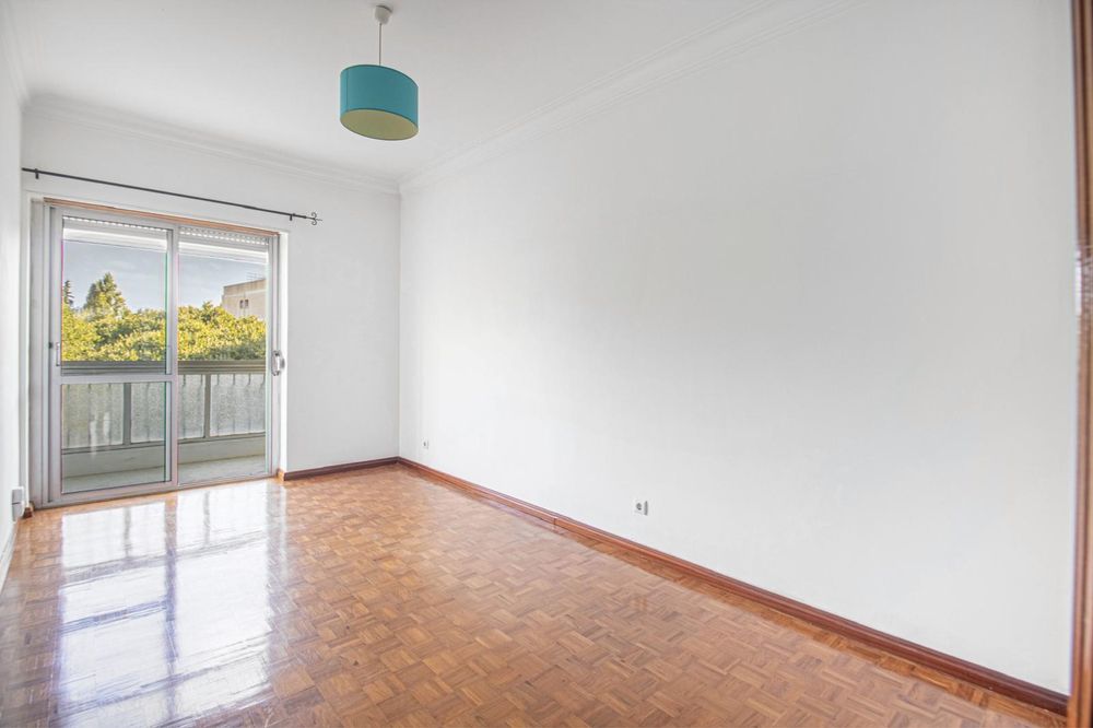 Apartamento T4 Portas de Benfica