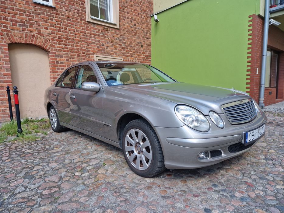 Mercedes W211, 2002 r.