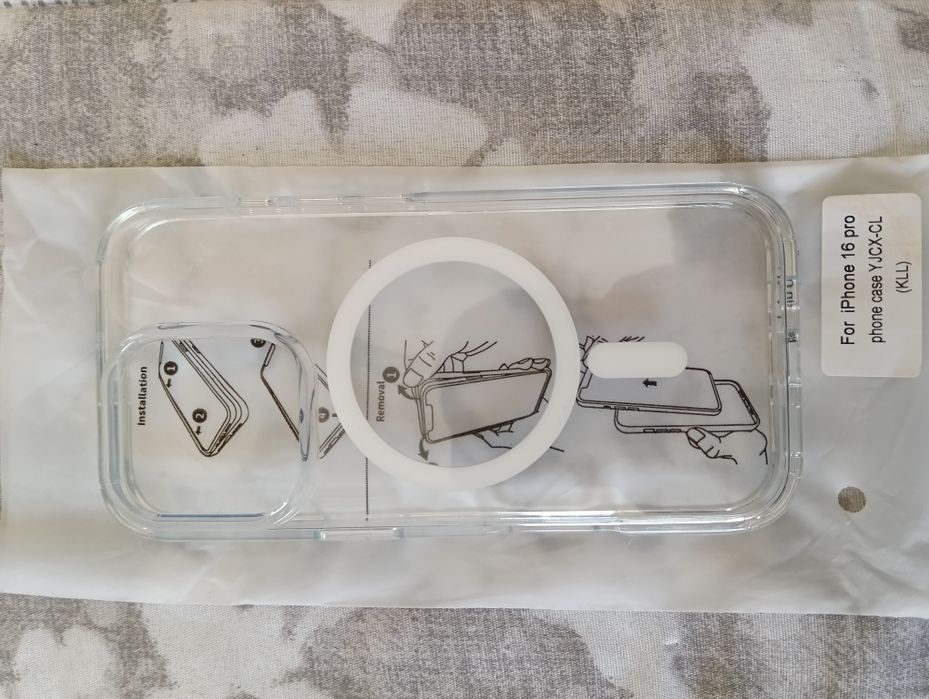 Vendo capa e película pra iPhone 16 Pro
