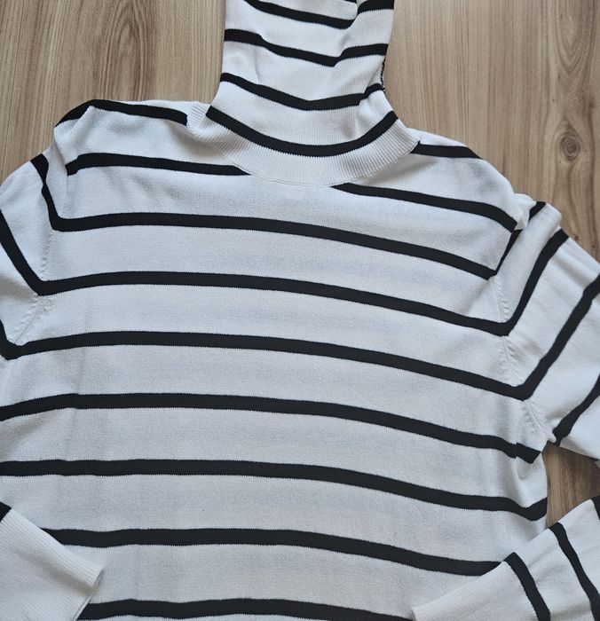 Golf damski biały w paski