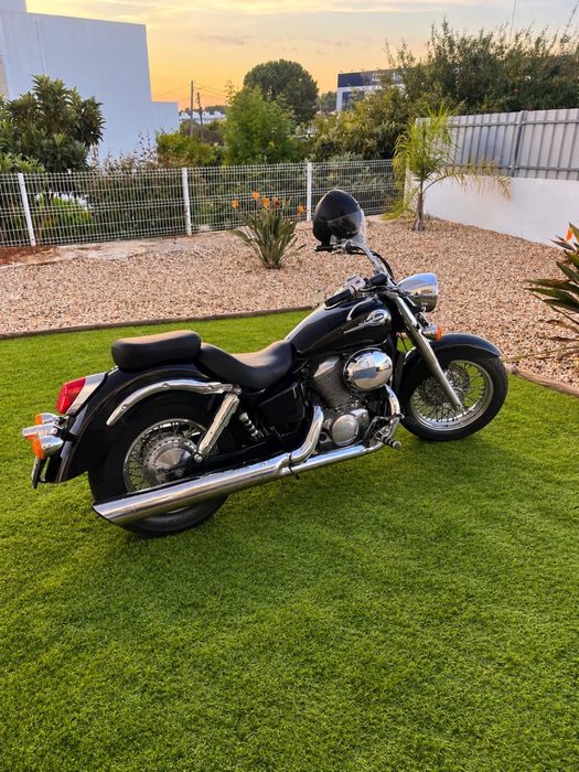 Honda Shadow VT750 – 1999 | 36.000 km | Excelente Estado