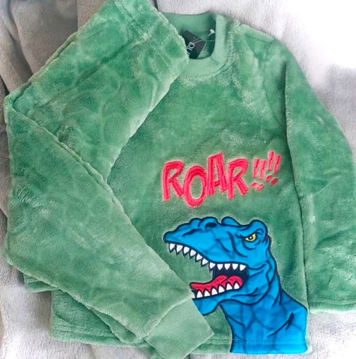 Дитяча піжама на хлопчика.. Деткая пижама на мальчика. Плюшевая пижама