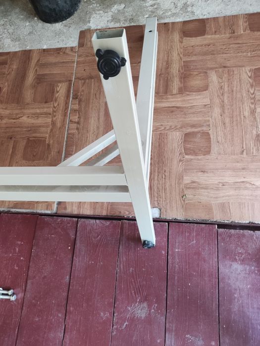 Продам тримач (Гусак) приліжковий підлоговий