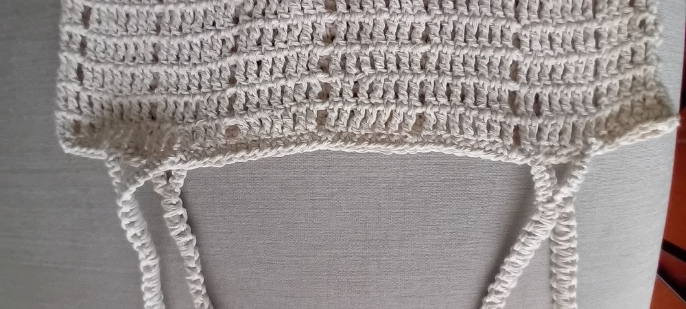 Mala crochet com alsas em macrame