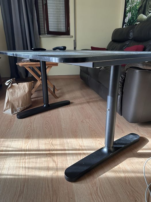 Mesa Preta regulavel