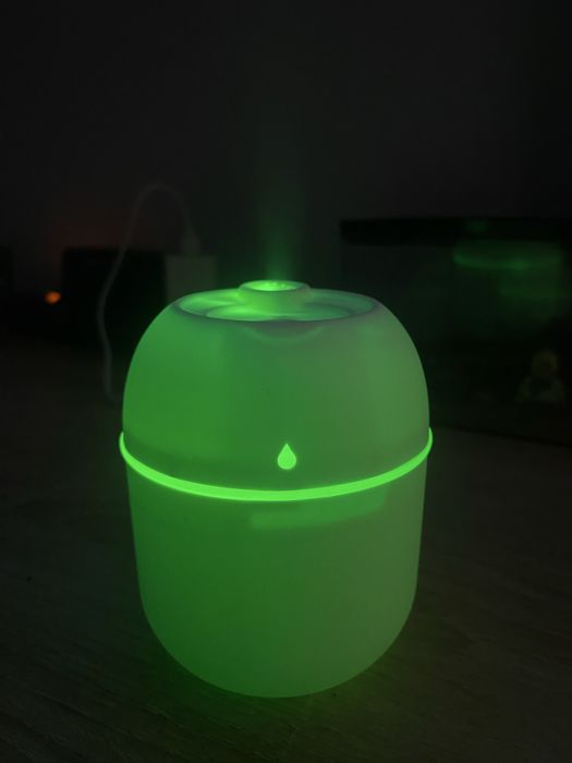 Nawilżacz powietrza + olejki