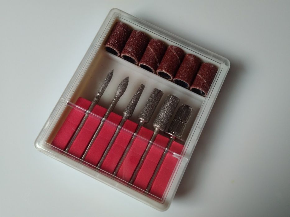 Zestaw frezów + kapturki ścierne gratis !!!