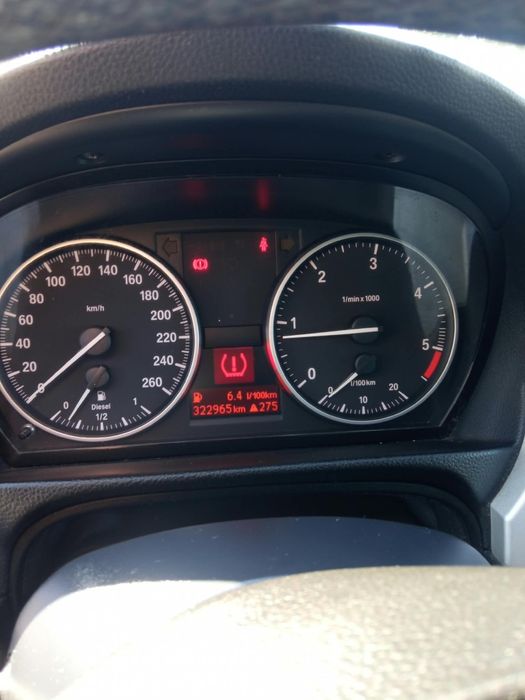 BMW E90 318D 2009r.