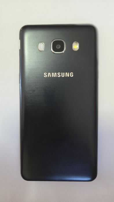 Samsung Galaxy J5