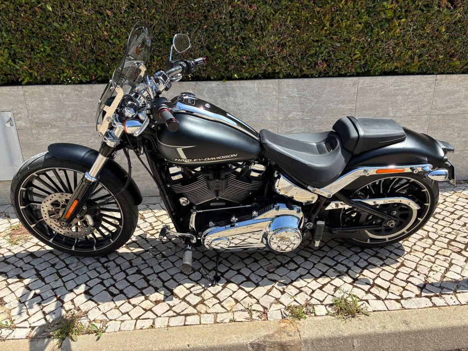 Harley Davidson FXBR Breakout 117, 2023, 25000kms