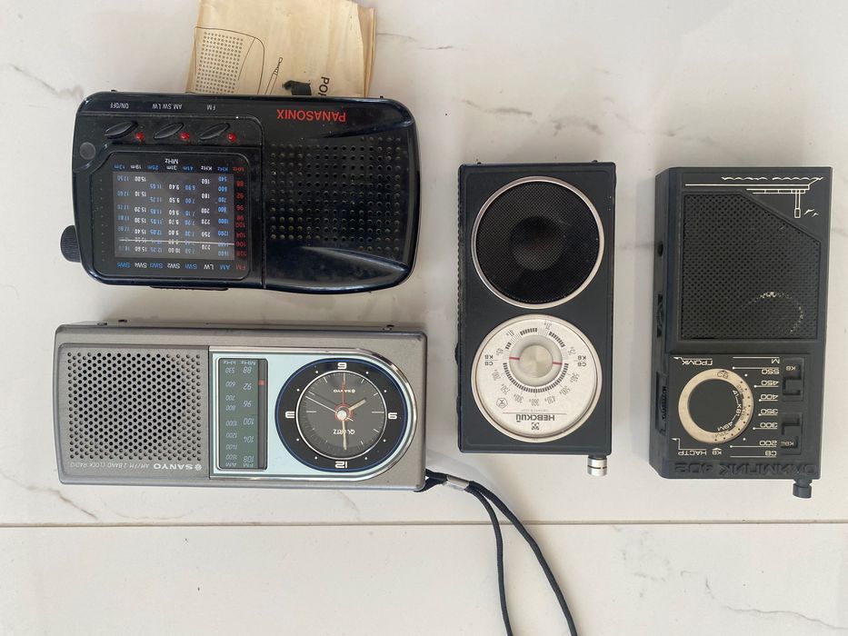 Радіоприймачі: Олимпик 402, Невский, Sanyo, Panasonix.