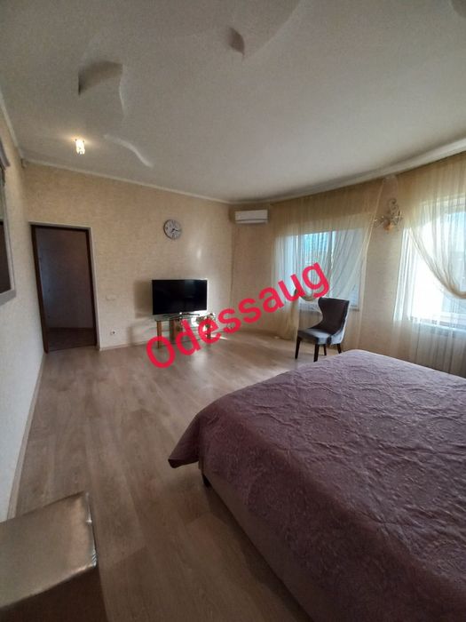 Сдам Классный 5-ком Дом с Генератором и Европодвалом.  Красивый Зелёны