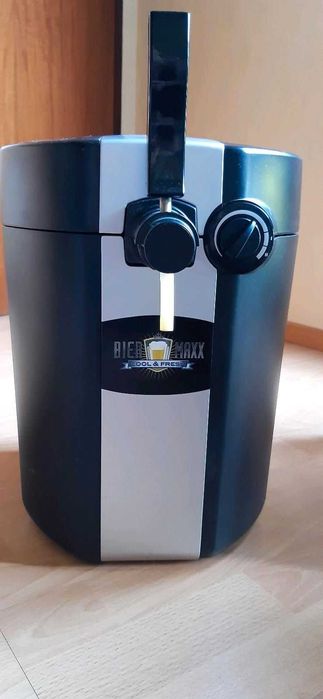 Диспенсер охладитель для пива