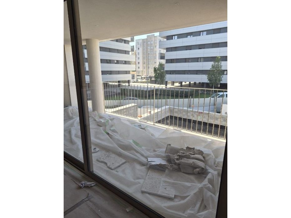 Apartamento T1, novo, com garagem, no Prelada Gardens, Porto