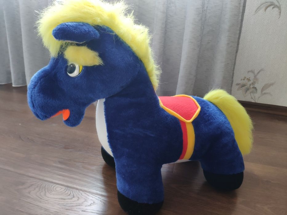 М'яка іграшка ослик