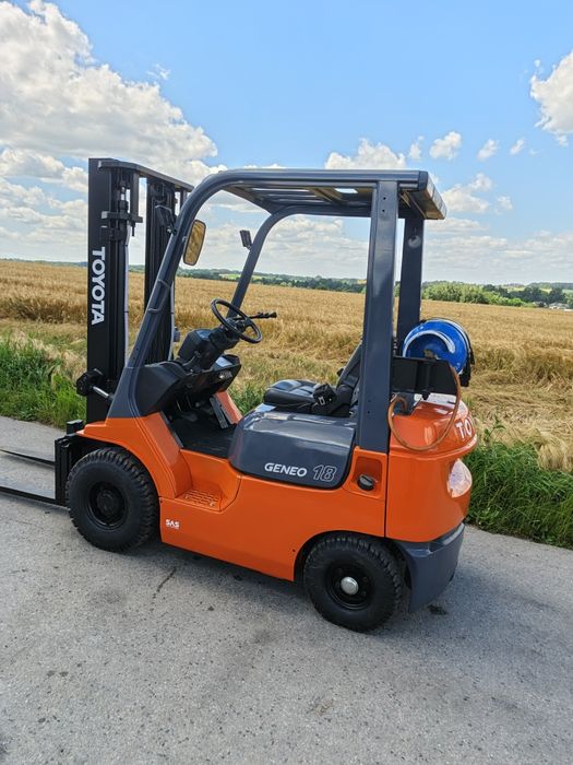 Wózek Toyota 7fgf18