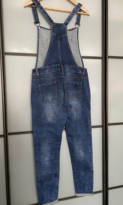 Комбінезон джинсовий, джинси 40р.