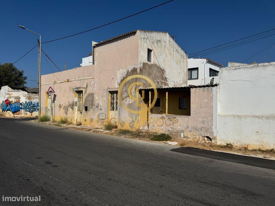 Moradia para Renovar em Areal Gordo – Faro