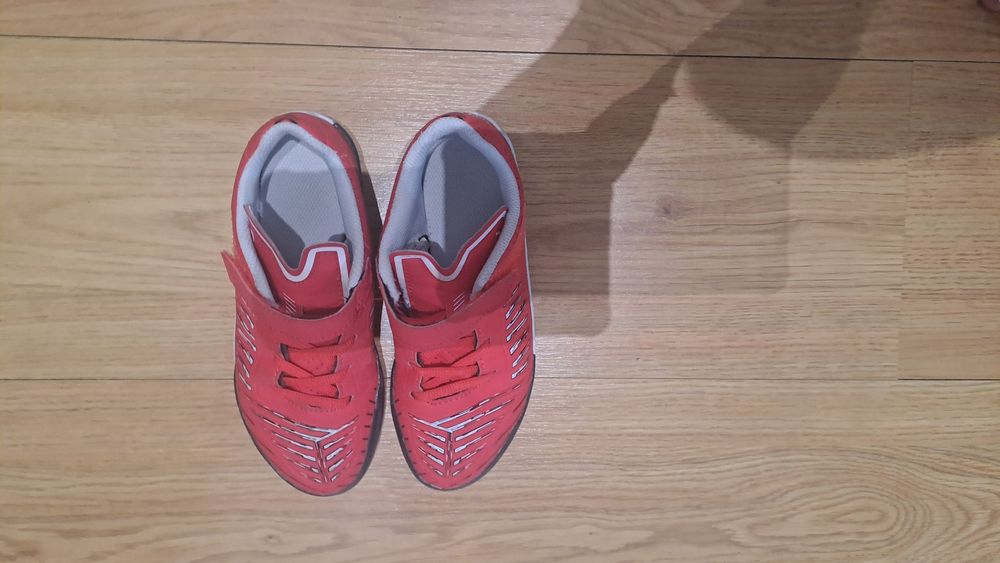 Chuteiras Futsal Kipsta Ginka 31