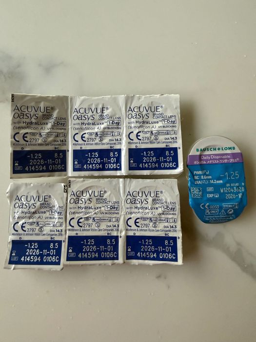 Soczewki Acuvue 1 day 6szt plus jedne innej firmy