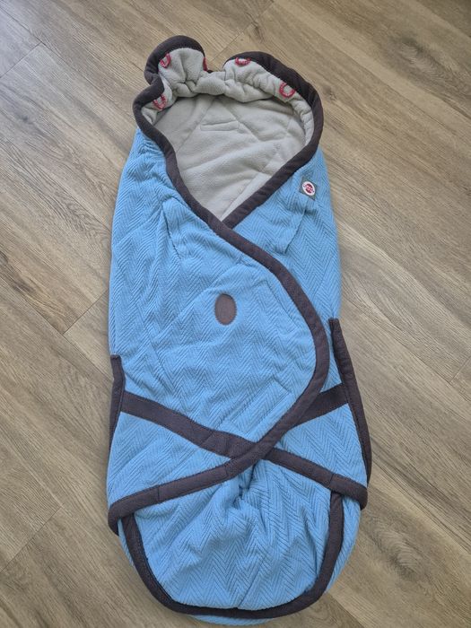 Śpiworek do wózka  jesienno zimowy Lodger