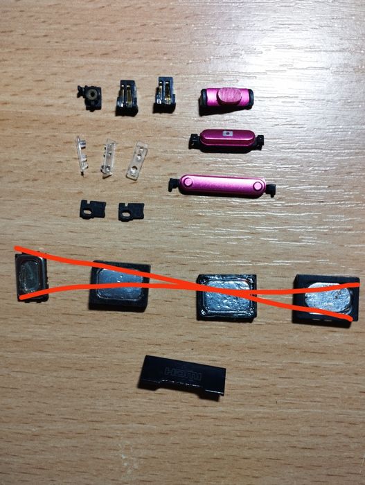 Nokia N8-00 на запчастини