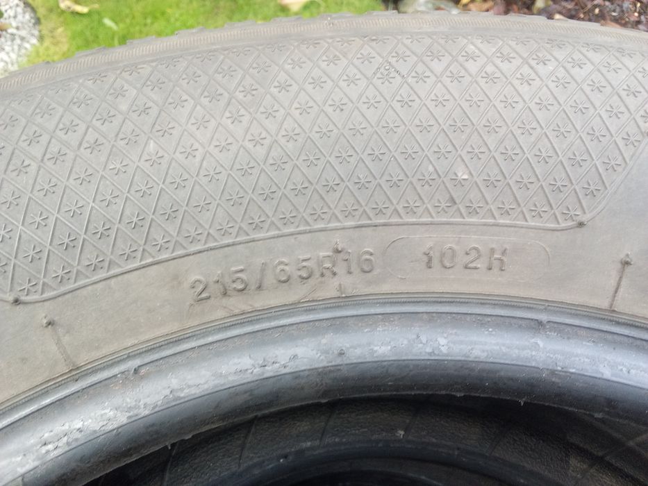 215/65r16 Kleber 4szt