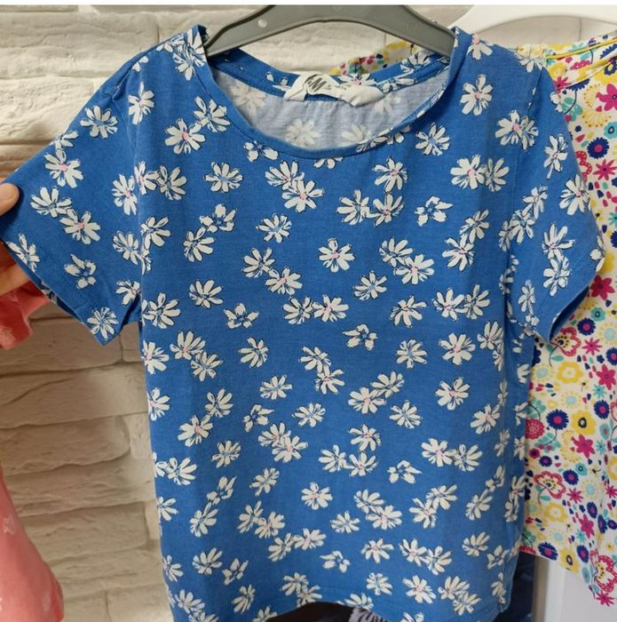 Футболки на дівчинку 5-6р 110-116см