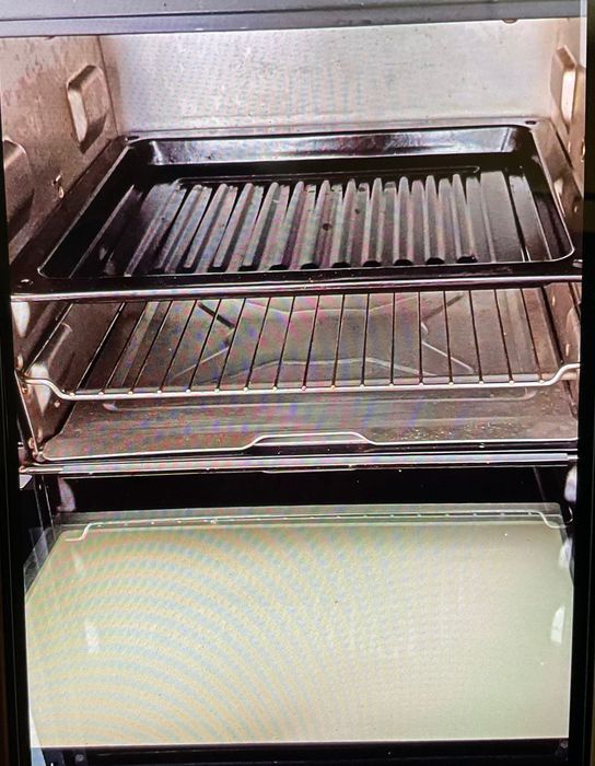 Pequeno forno marca Pottery