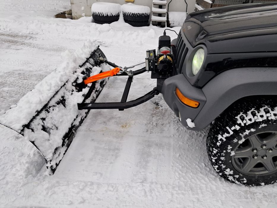 Jeep cherokee  4x4 off Road buggy odśnieżarka pług traktor