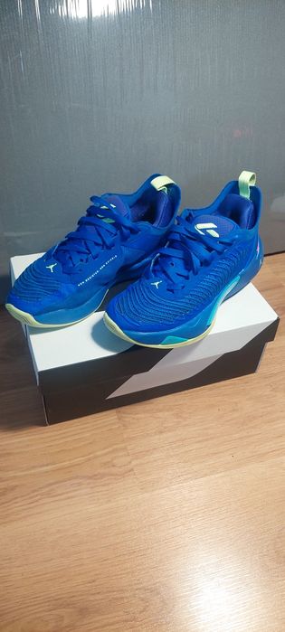 Jordan luka 1 rozmiar 39