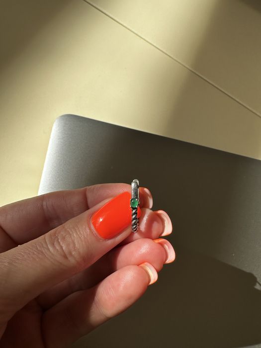 Сережки жемчужные , серьги с изумрудом серебро 925