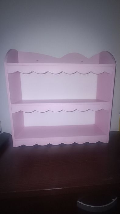 Prateleira Infantil Vertbaudet – Rosa (Design Recortado)