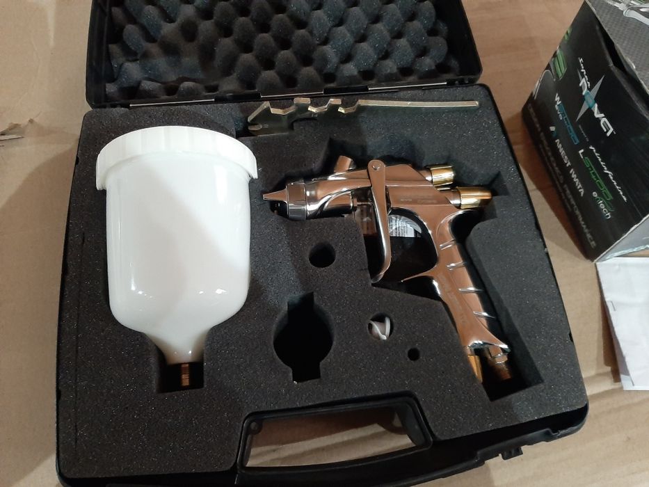 Краскопульт iwata supernowa