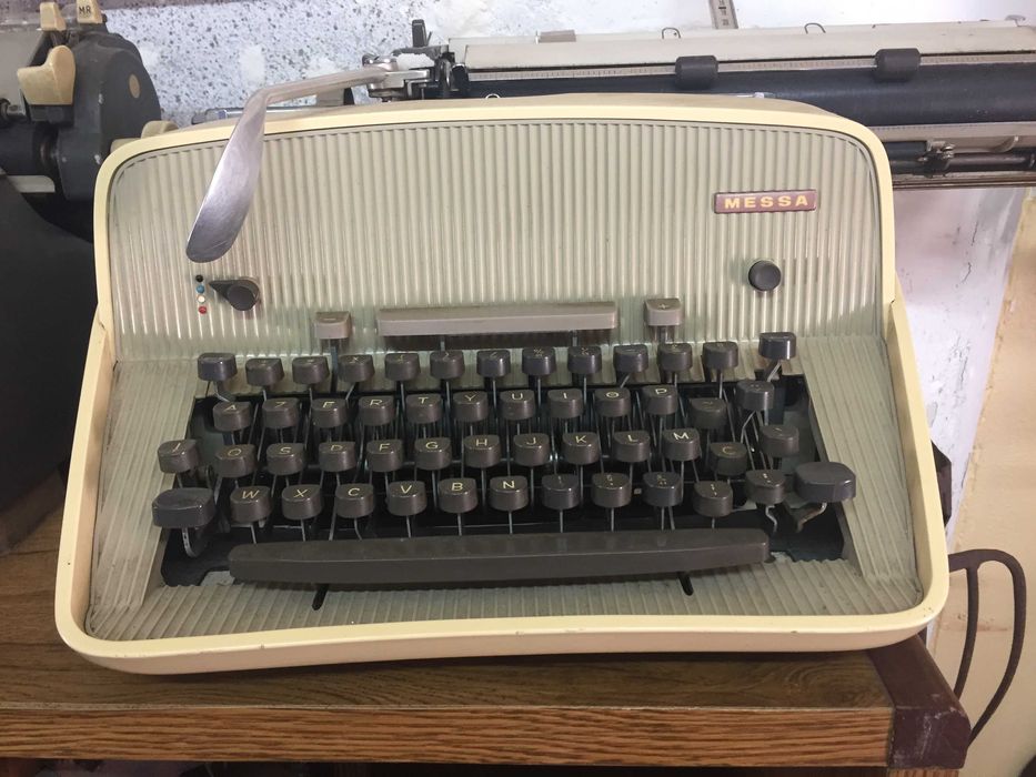 Máquina de Escrever - Lote de Três