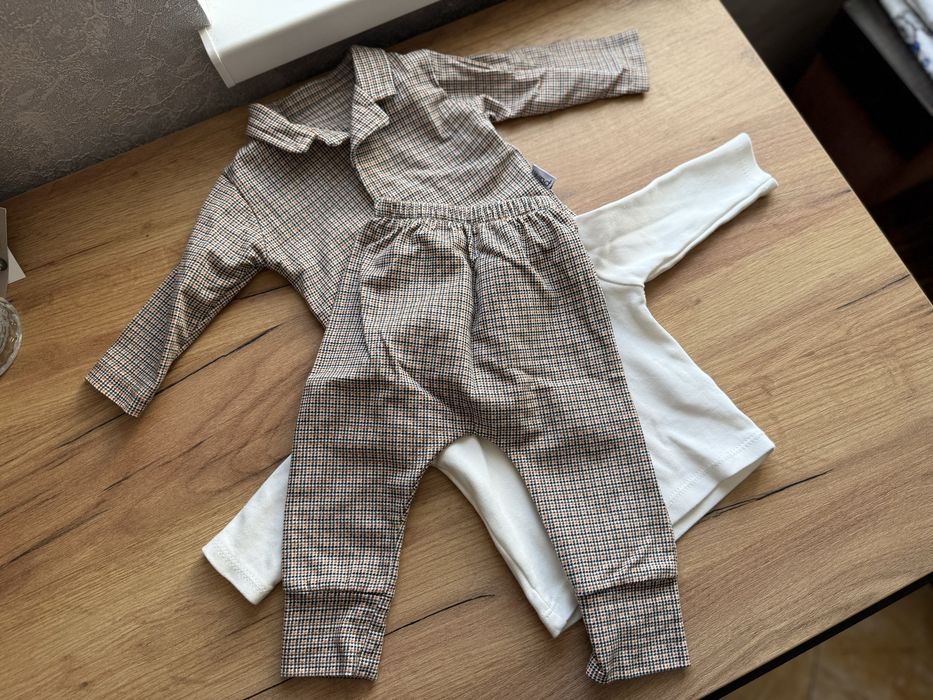 Продам детский костюм