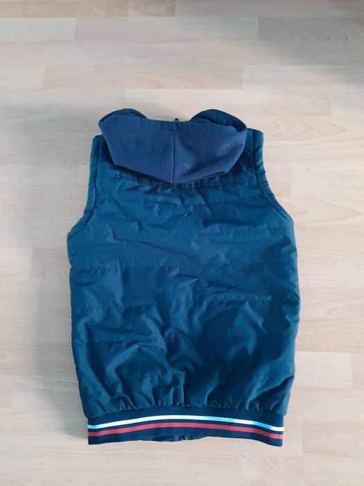 Продам куртку 44 размера