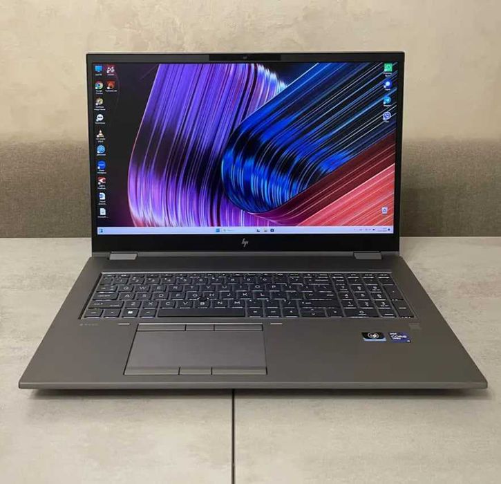 Ноутбук 17.3" HP ZBook Fury 17 G8 (1920x1080) IPS/ Intel Core i7-11850H, 32GB DDR4, 512GB SSD/Nvidia RTX A3000 6GB GDDR6/ Гарантія