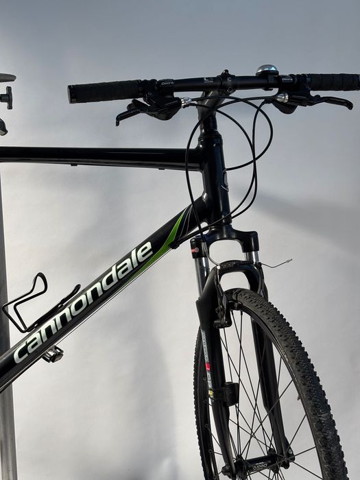 Bicicleta CANNONDALE Adventure