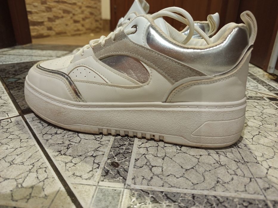 Adidasy rozmiar 40 cena 14zl