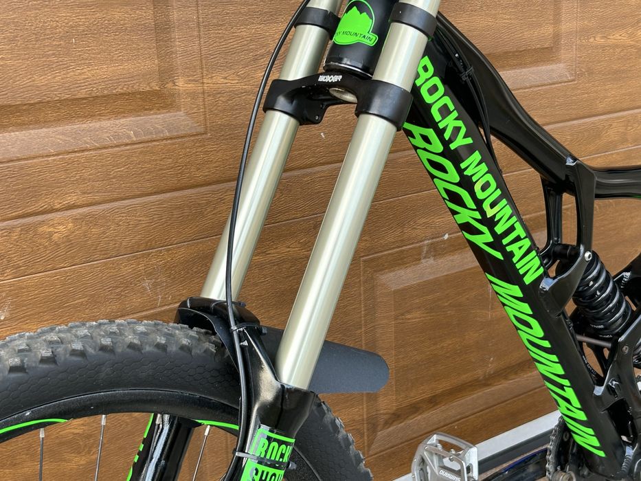 Велосипед  Rocky Mountain Flatline DH