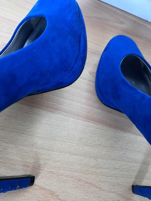 Szpilki firmy Catwalk