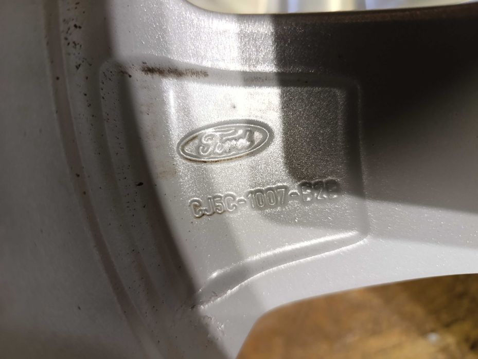 Felgi 17" Ford Kuga S-max Galaxy Mondeo ET52,5 7,5J CJ5C-1007-B2B TPMS