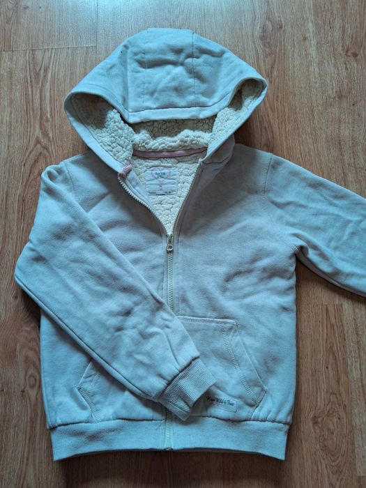 Кофты на девочку разные