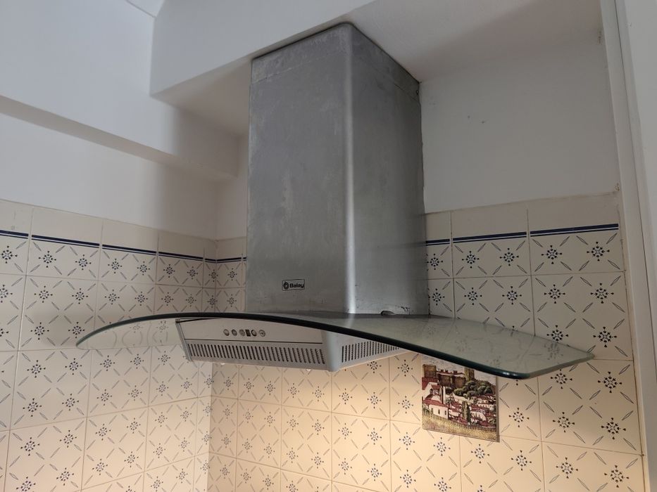 Exaustor de Cozinha Balay com avaria