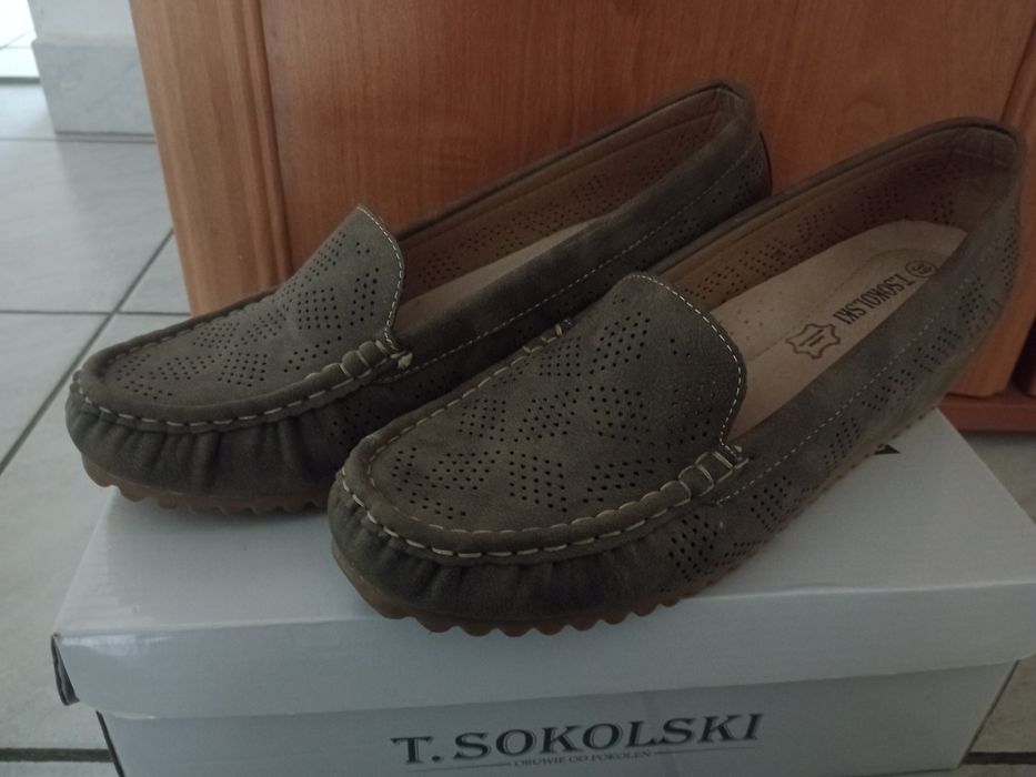 Buty damskie ażurowe mokasyny