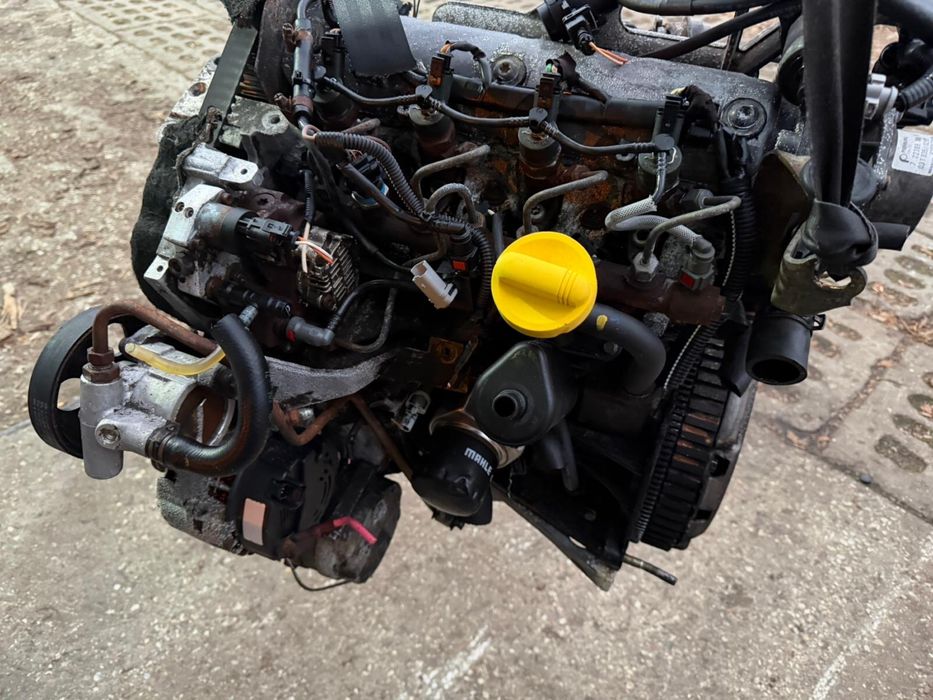 Silnik kompletny 1.9 cdti opel vivaro kod F9K