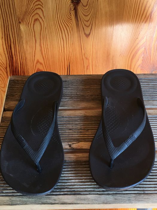 Sprzedam klapki firmy Fitflop rozmiar 36 zmierzone 23.0 cm